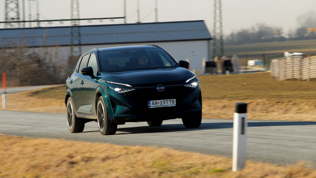 Content nissan qashqai epower sk test 2026 4k.00 14 00 03.still624