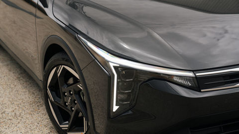 Thumb kia k4 hatch sport35