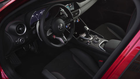 Thumb 12 stelvio quadrifoglio collezione