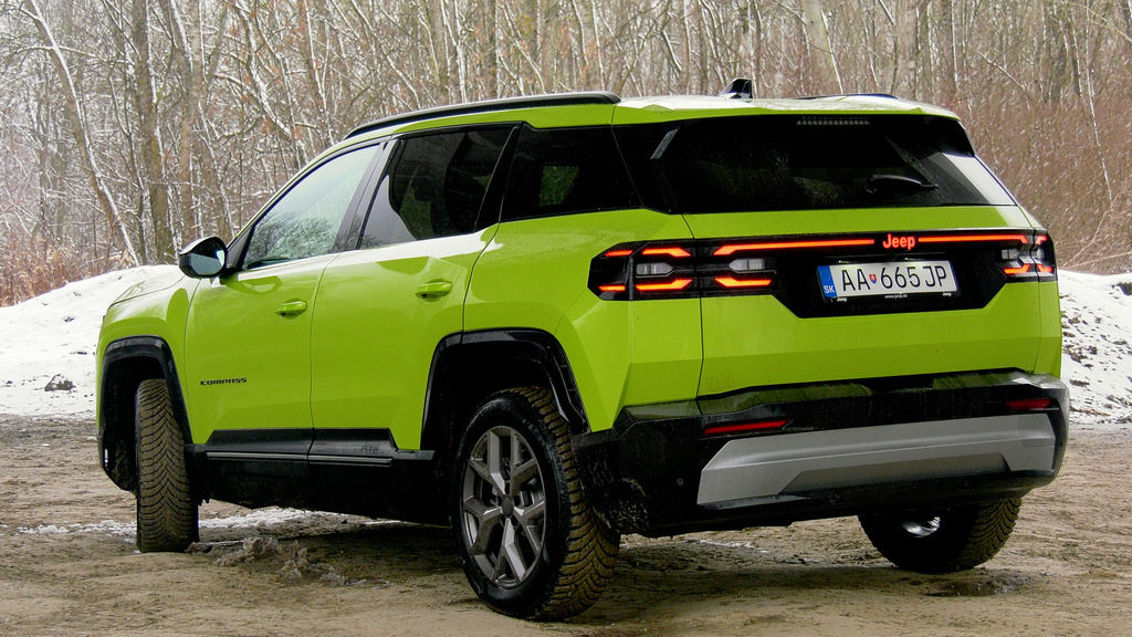 Content jeep compass first edition sk test 2026 4k.00 01 39 02.still646