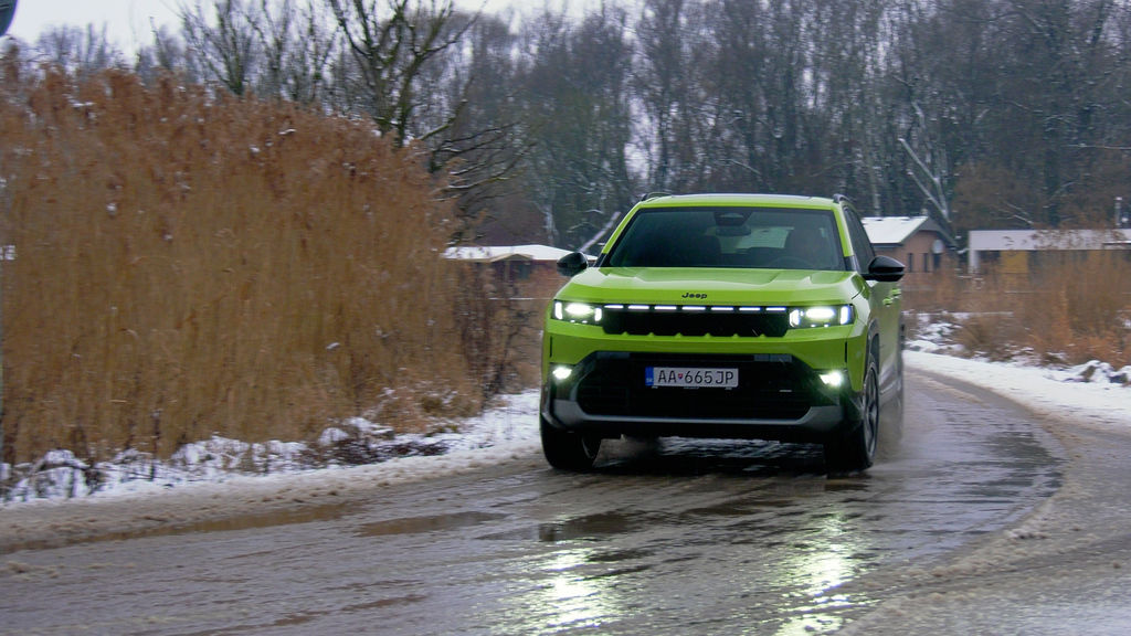 Content jeep compass first edition sk test 2026 4k.00 05 15 02.still647