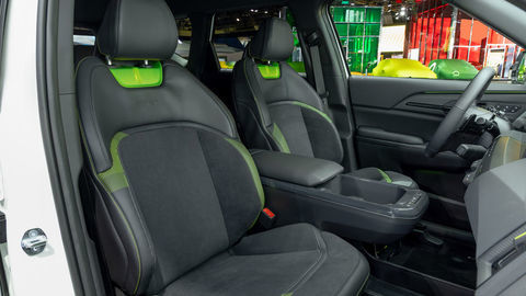 Thumb original 30287 kia ev5 gt snow white pearl motorshow interior hires 05