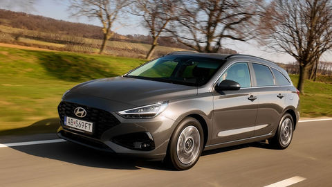 Thumb hyundai i30 combi sk test 2026 4k.00 14 24 06.still685