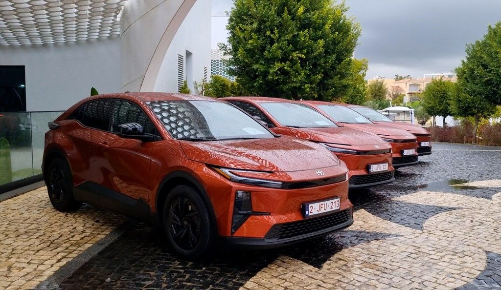 Content toyota c hr%2b prva jazda 2026 4k.00 00 27 10.still690