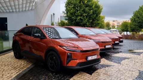 Thumb toyota c hr%2b prva jazda 2026 4k.00 00 27 10.still690