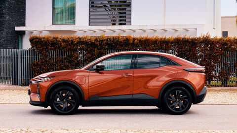 Thumb toyota c hr%2b prva jazda 2026 4k.00 00 50 08.still692