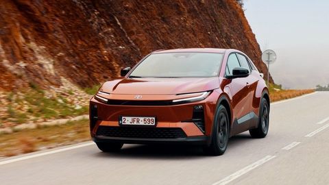 Thumb toyota c hr%2b prva jazda 2026 4k.00 05 05 06.still696