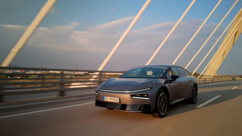 Thumb xpeng p7 strih02.00 17 23 15.still011