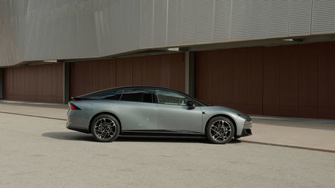 Thumb xpeng p7 strih02.00 19 54 05.still012