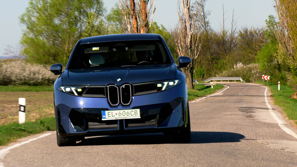 Content bmw ix3 neue klasse sk test 2026 4k.00 39 41 24.still705