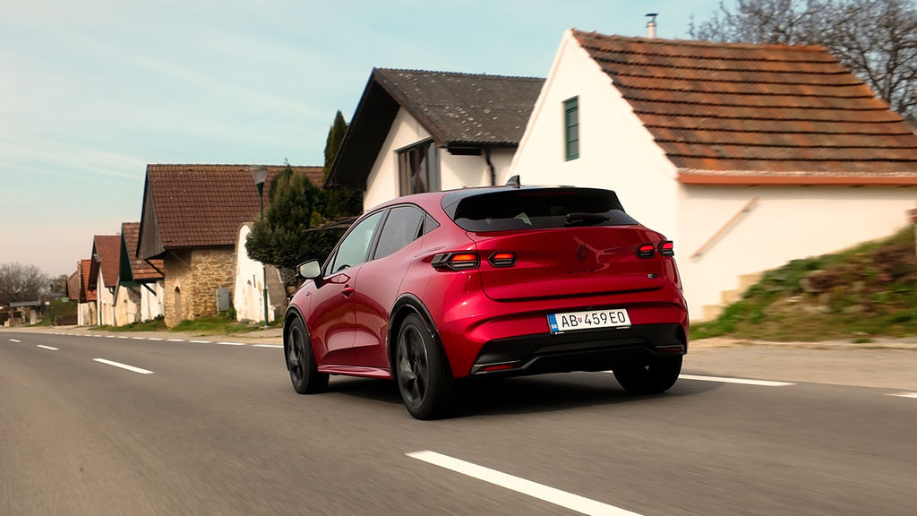 Content renault clio hybrid sk test 2026 4k.00 12 55 21.still707