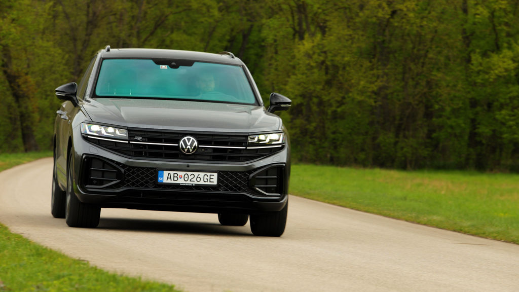 Content vw touareg final edition sk test 2026 4k.00 07 59 21.still701