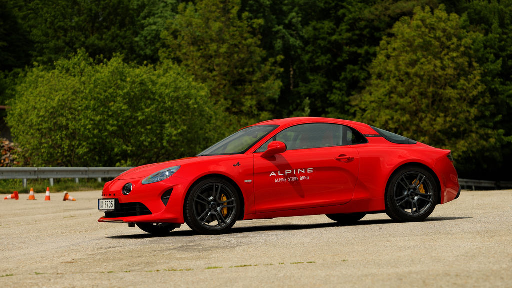 Content alpine a110s sk test 2026 4k.00 00 34 02.still753