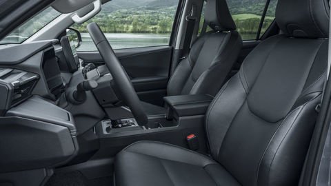 Thumb 2026 hilux bev high grade ash grey detail 011