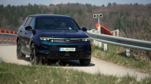 Thumb opel grandland sk test 2026 4k.00 17 45 16.still757