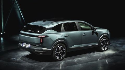 Thumb dacia striker hybrid 155 12