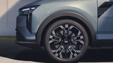 Thumb dacia striker hybrid 155 19
