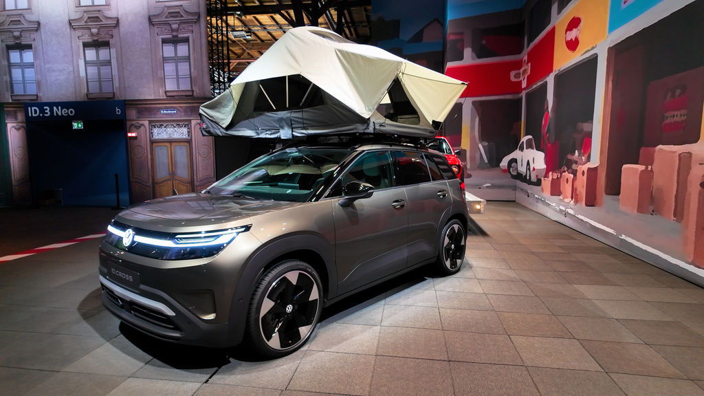 Content vw id.cross studio 2026 4k.00 08 50 01.still766