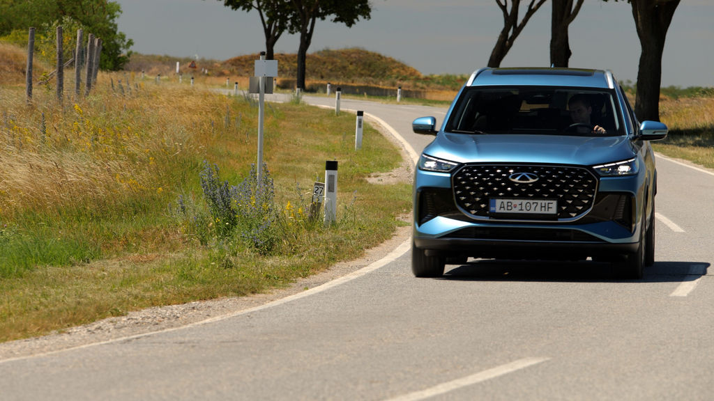 Content chery tiggo8 phev sk test 2026 4k.00 28 22 21.still777