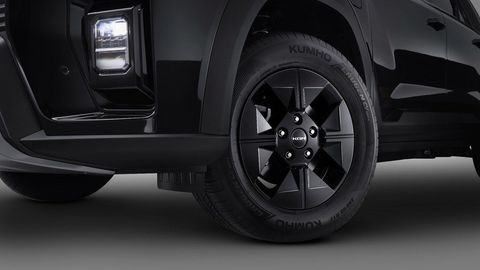 Thumb 31p 17 inch black diamond cut wheels