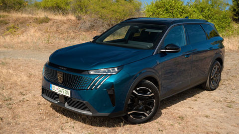 Thumb peugeot 5008 phev sk test 2026 4k.00 23 23 18.still776