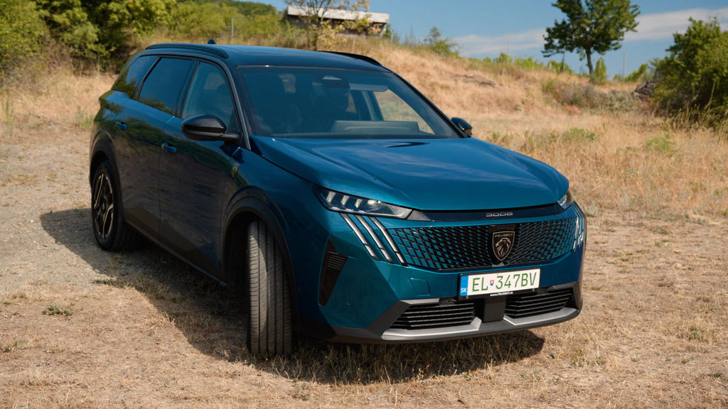 Content peugeot 5008 phev sk test 2026 4k.00 20 49 21.still774