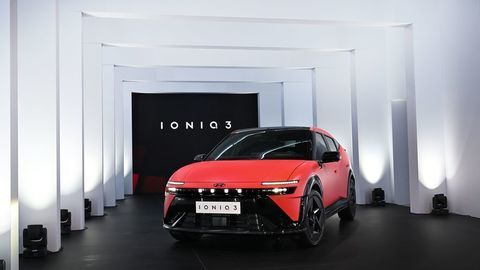 Thumb hyundai ioniq 3 milan design week 2026 01
