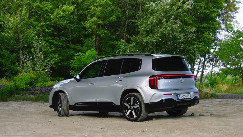 Content mercedes glb sk test 2026 4k.00 01 45 14.still804