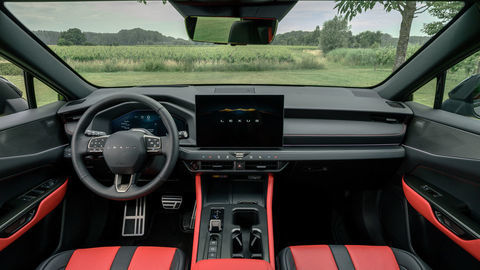 Thumb nx 450h%2b f sport interior 001