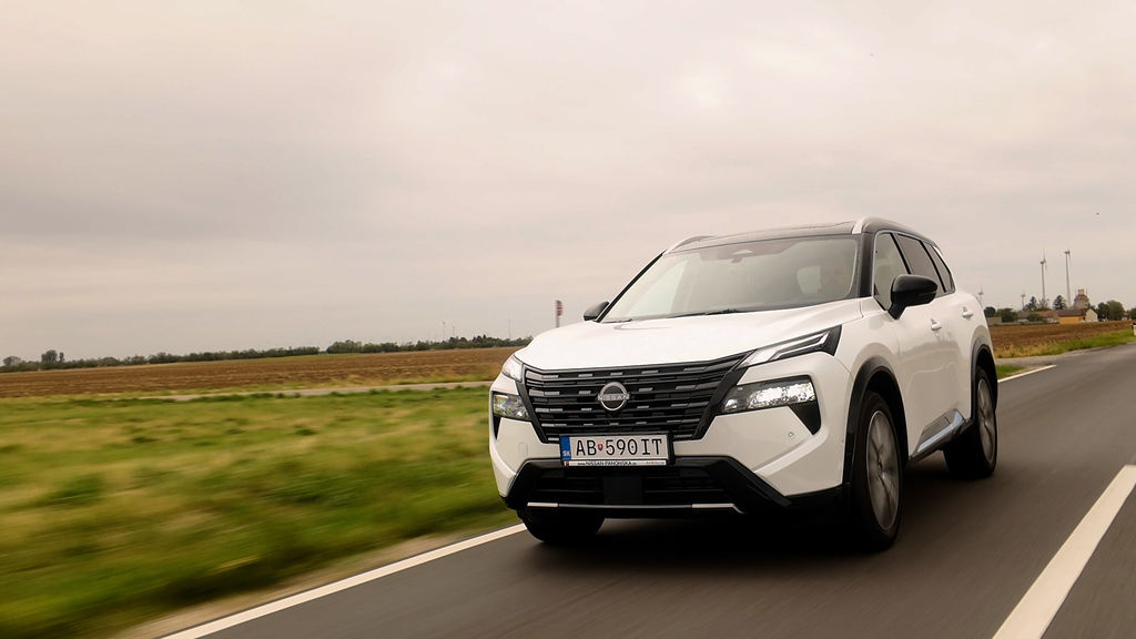 Content nissan x trail e power sk test 2026 4k.00 13 24 13.still834