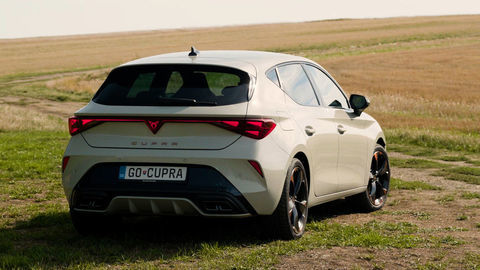 Thumb cupra leon sk test 2026 4k.00 20 09 15.still834