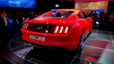 Thumb ford mustang zozadu 650x487