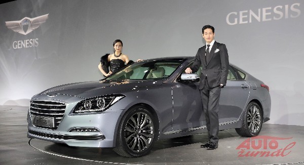 Hyundai_Genesis_01b