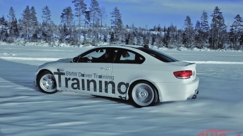 Thumb 59338 large bmw snow and ice fahrertraining