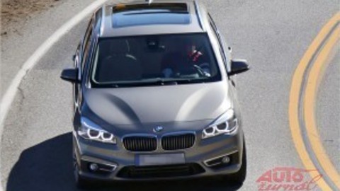 Thumb bmw 2 van 03 300x200