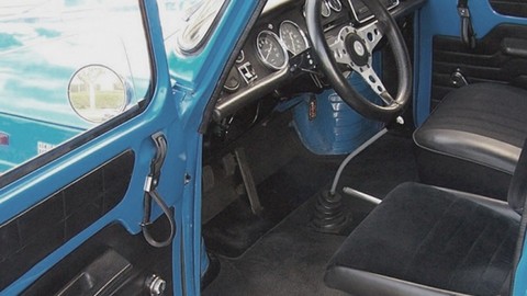Thumb 58508 large 1965 renault 8 s gordini interior