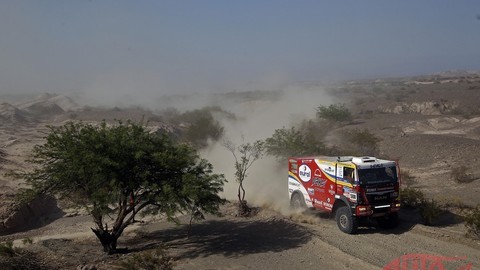 Thumb 58272 large dakar man van vliet marcel