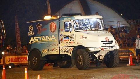 Thumb 57137 large dakar tatra ardavicuz