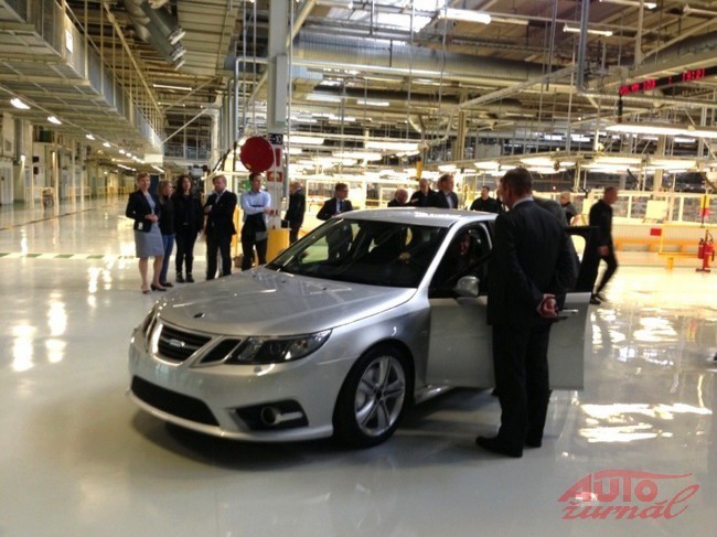 Saab-resumes-production-2