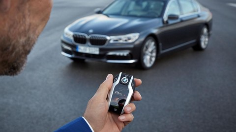 Thumb 90402 large nove bmw 7 ukazuje co budu mat dostupne auta o niekolko rokov