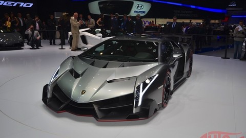 Thumb 49940 large iaa lamborghini veneno 26