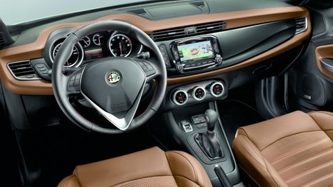 Thumb alfa giulietta 2014c 650x486