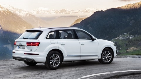 Thumb 89665 large motoring nove audi q7 mieri velmi vysoko