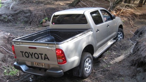 Thumb 89575 large nova toyota hilux odhalena