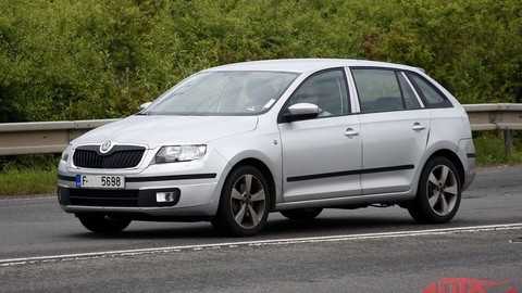 Thumb 42413 large skoda rapid spaceback 002