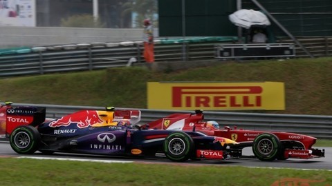 Thumb f1 mal webber alonso 24.03.2013 650x433