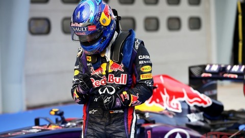 Thumb 34856 large f1 mal vettel 02 24.03.2013