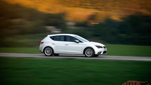 Thumb 25686 large seat leon white 011l