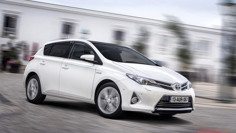 Thumb 25460 large auris hybrid dyn 05 dpl 2012