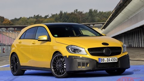 Thumb 22254 large mercedes a45 amg 01